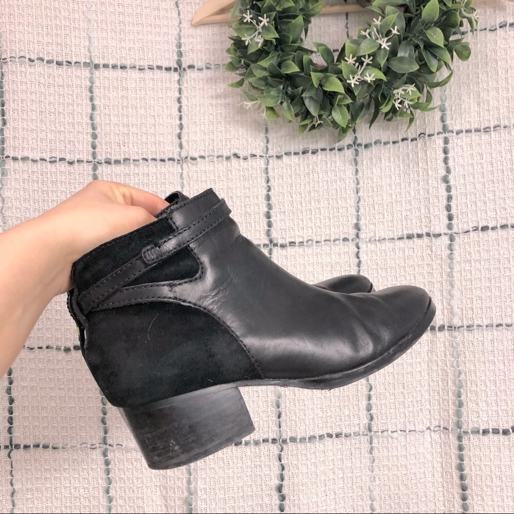Women’s Black Boots Great Condition